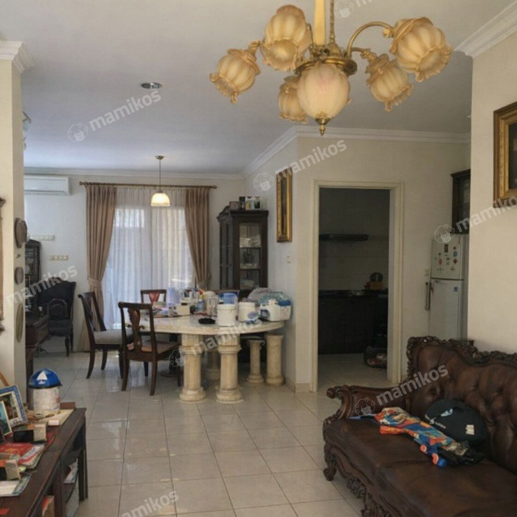 Rumah Sertifikat SHM 3 Kamar Tidur 2 Kamar Mandi Kota Wisata Jakarta Timur - Photo 4