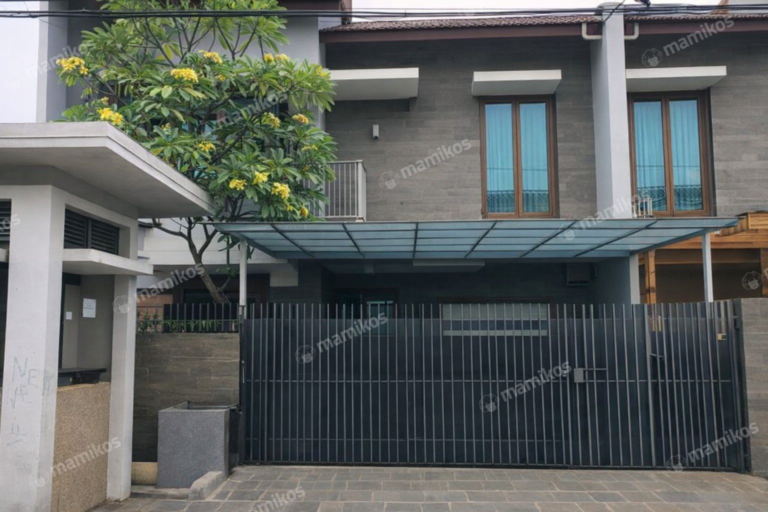 Rumah Sertifikat SHM 4 Kamar Tidur 3 Kamar Mandi Cipinang Jakarta Timur