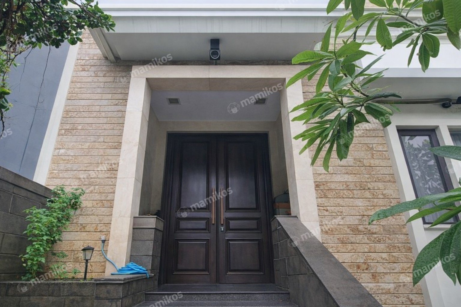 Rumah Sertifikat SHM 4 Kamar Tidur 4 Kamar Mandi Cipete Jakarta Selatan