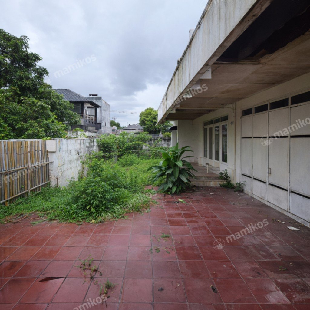 Rumah Sertifikat SHM 3 Kamar Tidur 3 Kamar Mandi Kebayoran Baru Jakarta Selatan - Photo 3