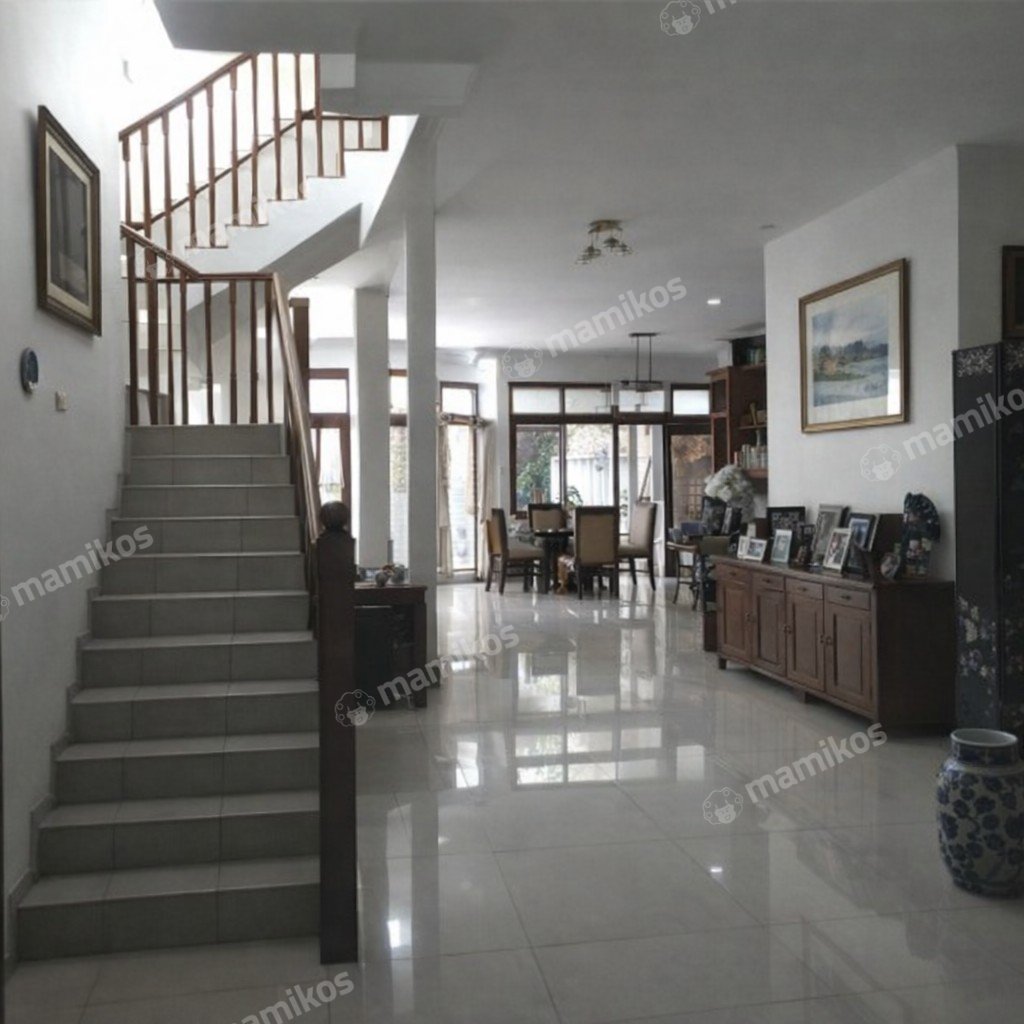 Rumah Sertifikat SHM 5 Kamar Tidur 2 Kamar Mandi Otista Jakarta Timur - Photo 5