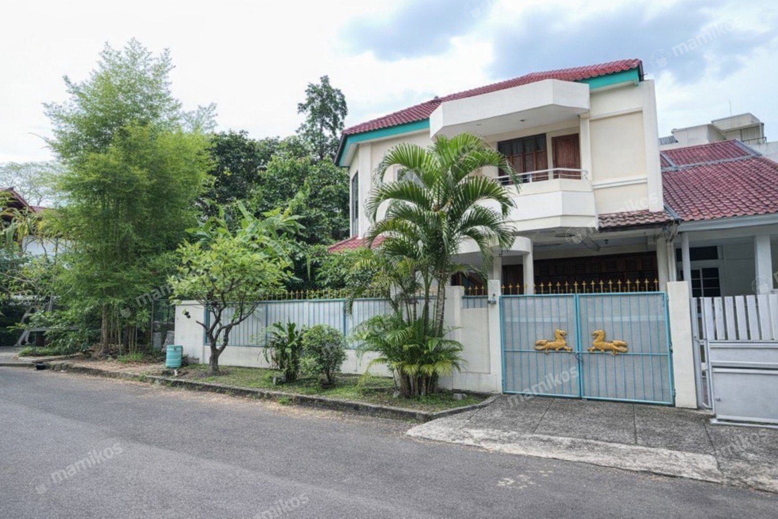 Rumah Sertifikat SHM 4 Kamar Tidur 3 Kamar Mandi Kembangan Jakarta Barat