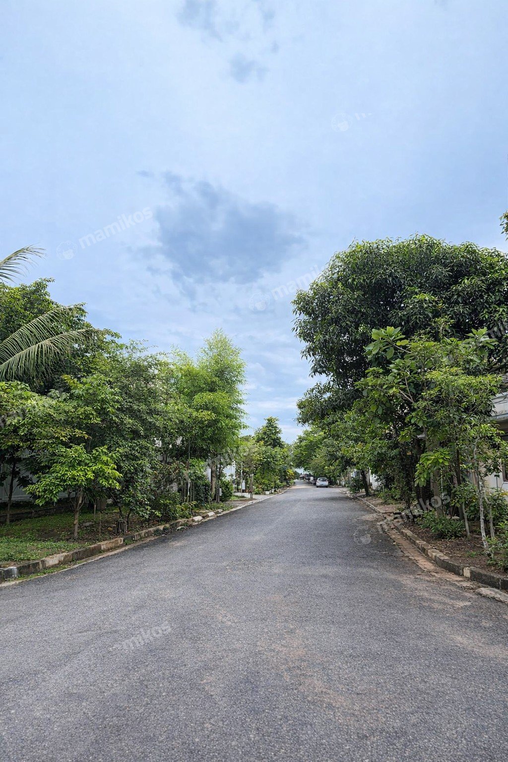 Rumah Sertifikat SHM 4 Kamar Tidur 3 Kamar Mandi Kembangan Jakarta Barat - Photo 5