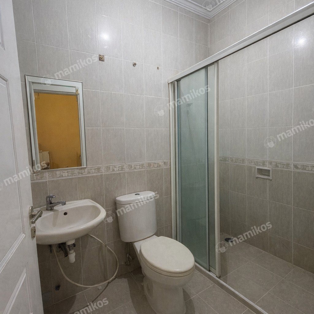 Rumah Sertifikat SHM 4 Kamar Tidur 4 Kamar Mandi Cibubur Jakarta Timur - Photo 4
