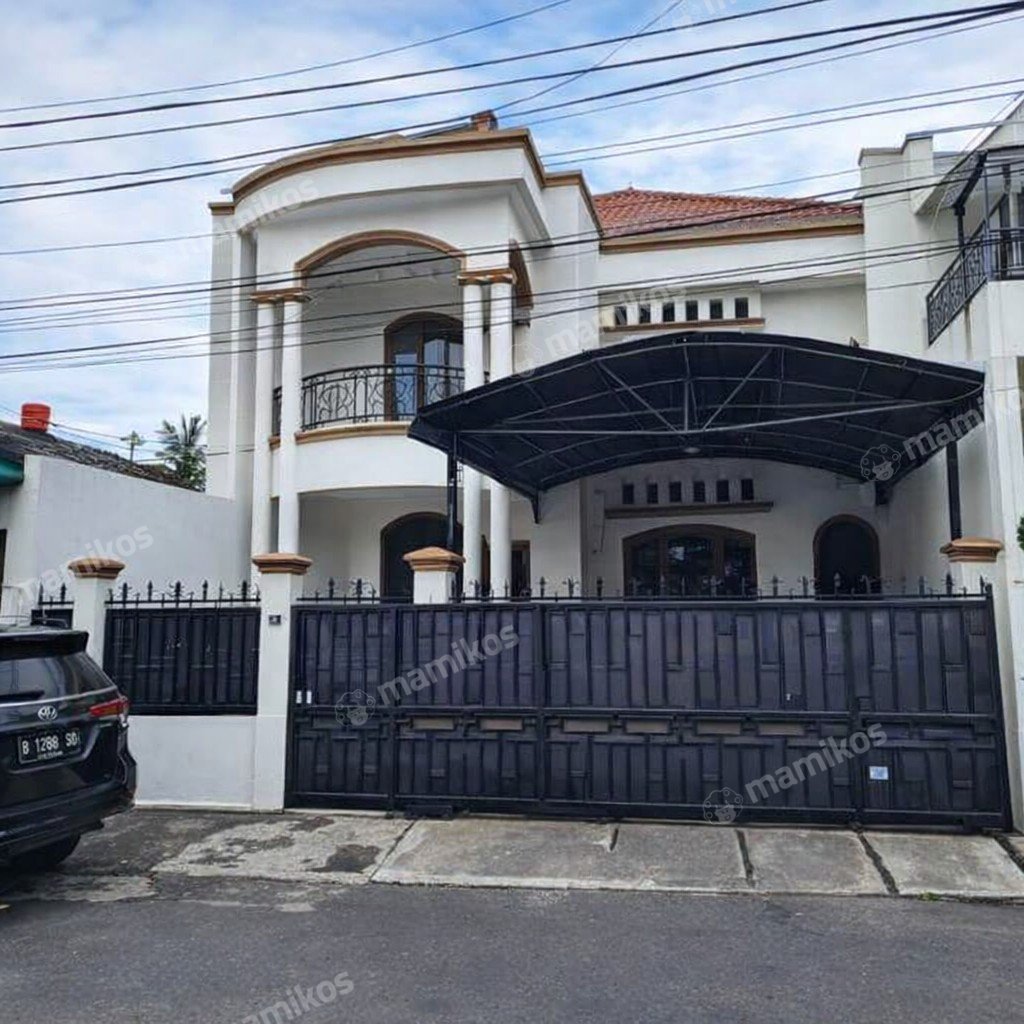 Rumah Sertifikat SHM 5 Kamar Tidur 3 Kamar Mandi Kebon Jeruk Jakarta Barat - Photo 2