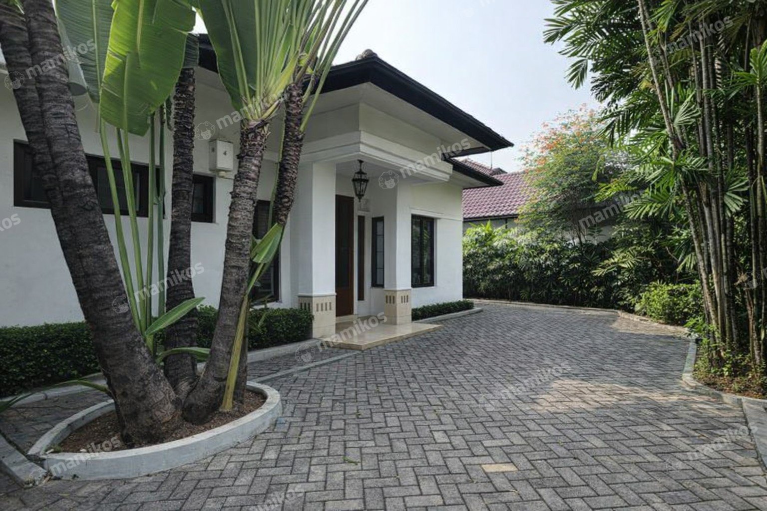 Rumah 4KT 4KM Kemang Jakarta Selatan
