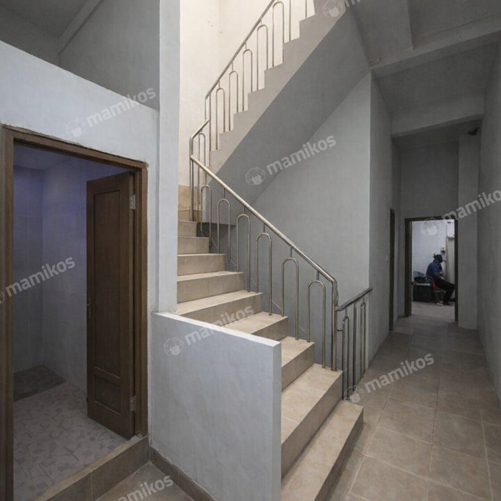 Rumah Sertifikat HGB 3 Kamar Tidur 2 Kamar Mandi Jelambar Jakarta Barat - Photo 3