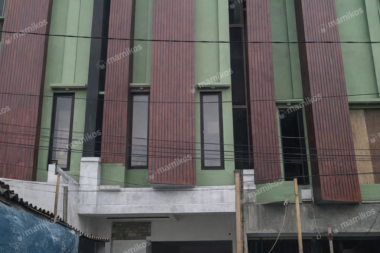 Rumah Sertifikat SHM 3 Kamar Tidur 3 Kamar Mandi Utan Kayu Jakarta Timur