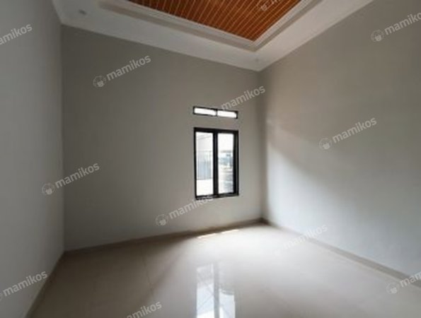 Rumah Sertifikat SHM 2 Kamar Tidur 1 Kamar Mandi Harapan Indah Bekasi - Photo 3