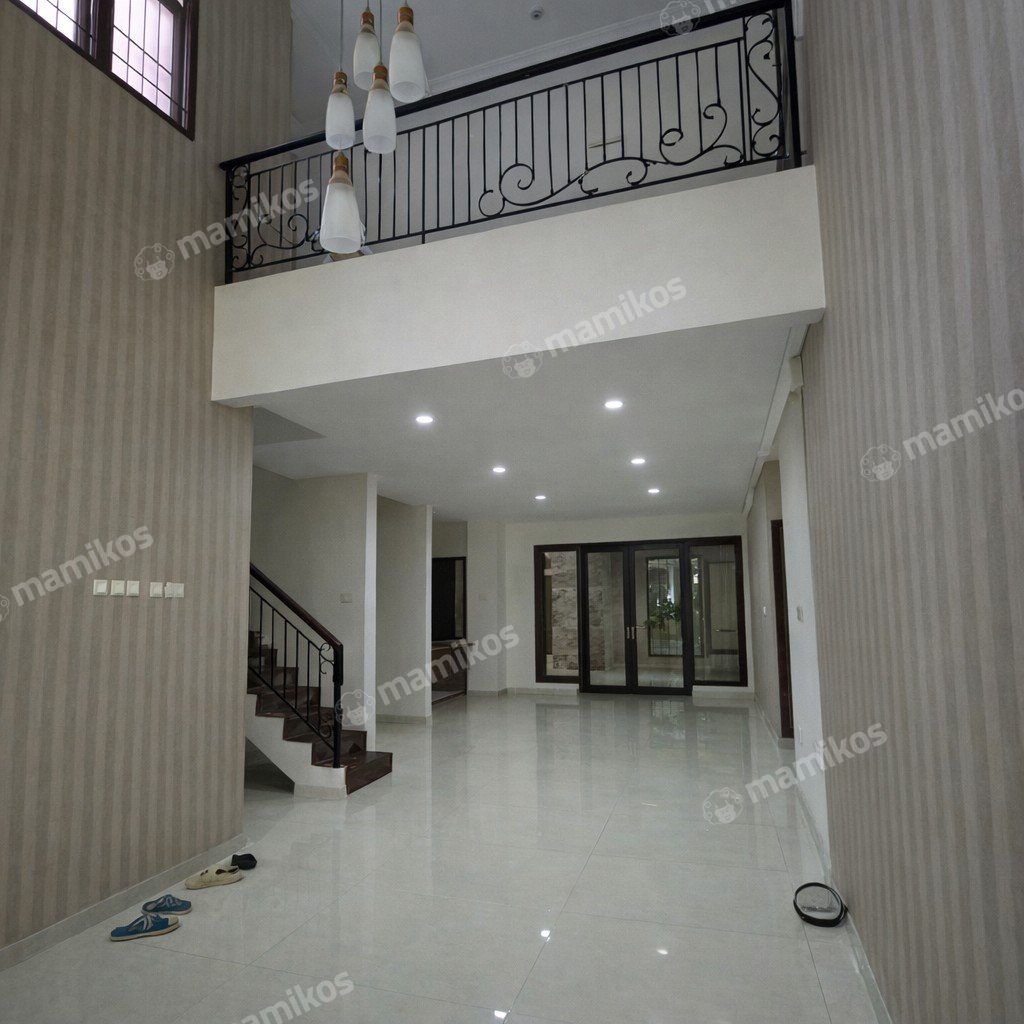 Rumah Sertifikat SHM 5 Kamar Tidur 4 Kamar Mandi Cibubur Jakarta Timur - Photo 2