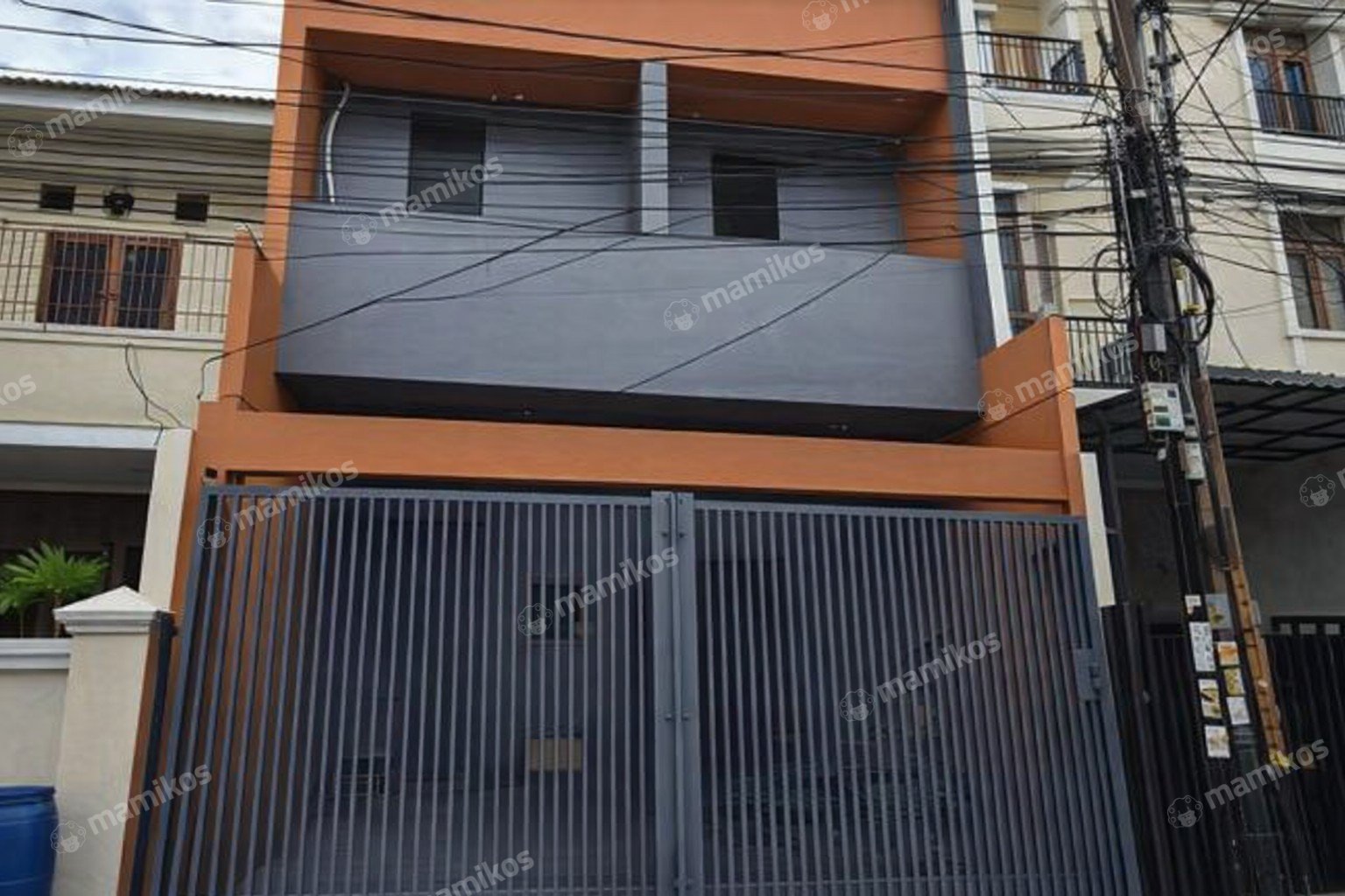 Rumah Sertifikat SHM 3 Kamar Tidur 2 Kamar Mandi Tanjung Duren Jakarta Barat