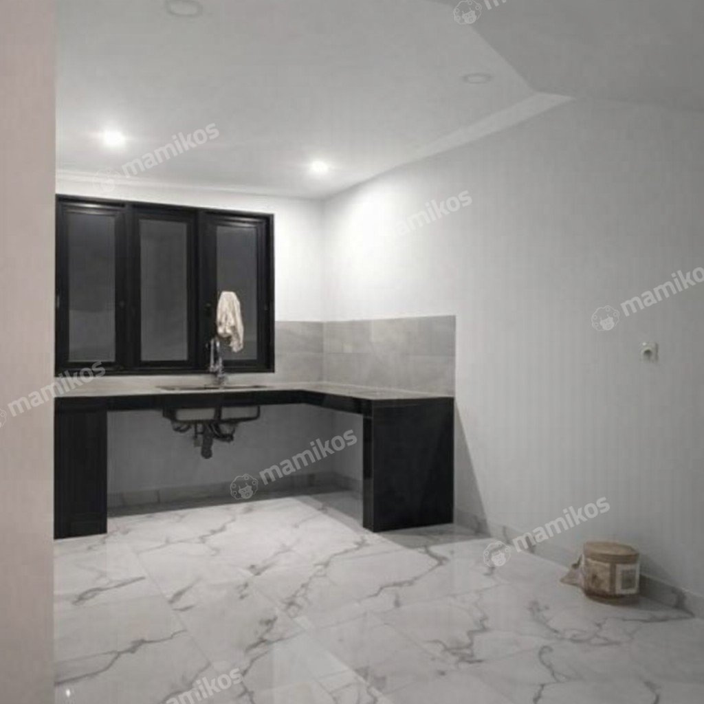 Rumah Sertifikat SHM 5 Kamar Tidur 4 Kamar Mandi Sunter Jakarta Utara - Photo 3