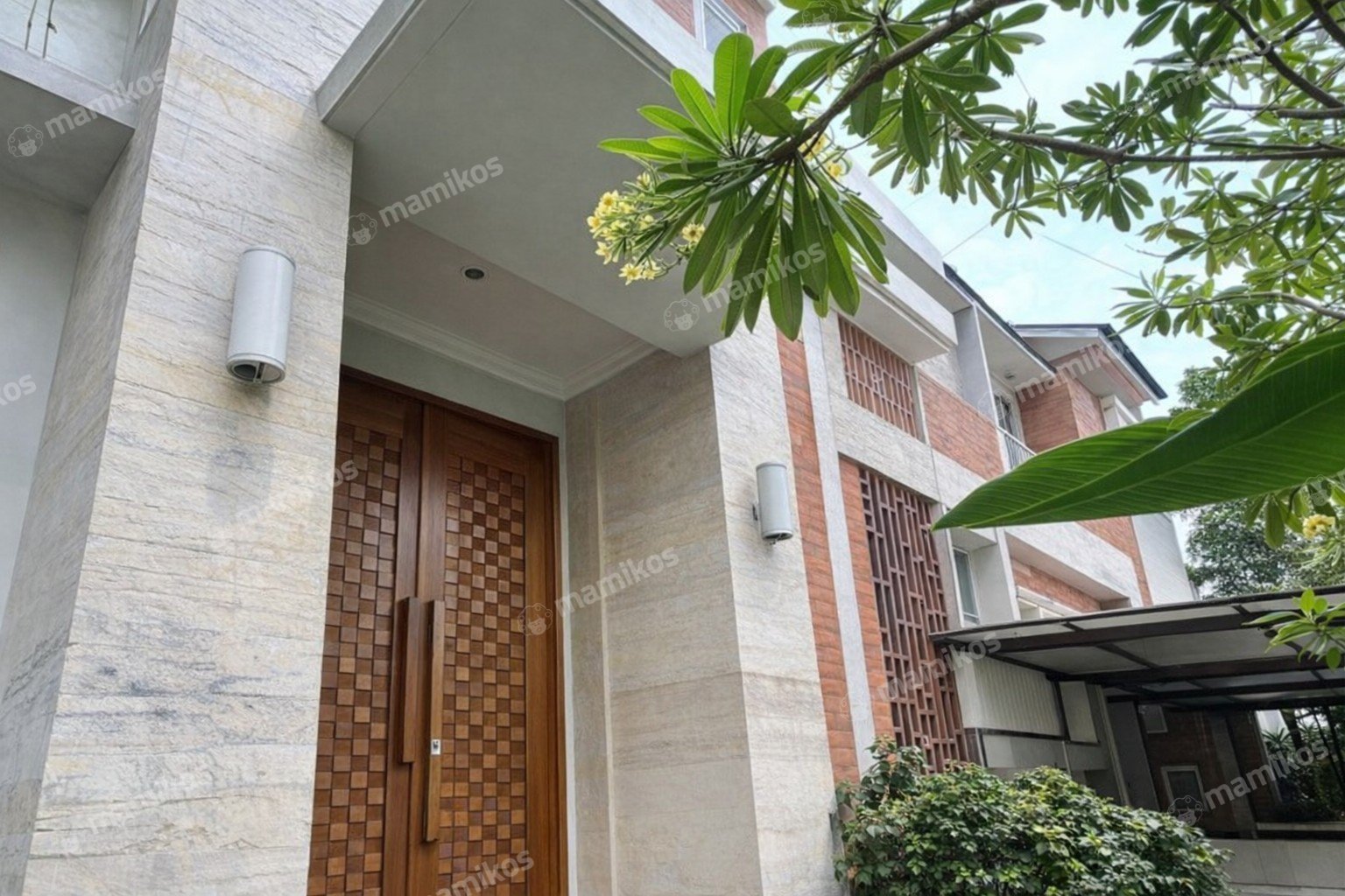 Rumah Sertifikat SHM 4 Kamar Tidur 3 Kamar Mandi Cilandak Jakarta Selatan