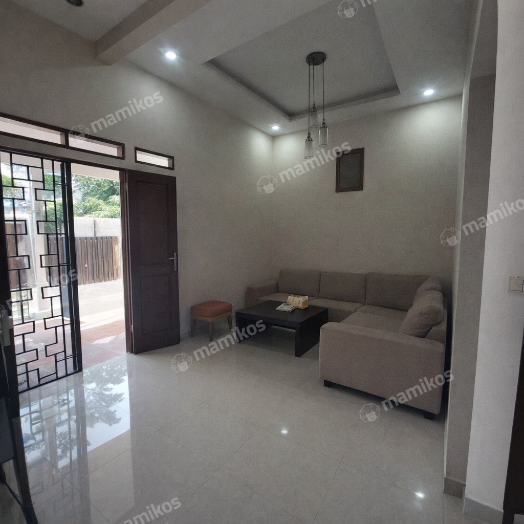 Rumah Sertifikat SHM 4 Kamar Tidur 2 Kamar Mandi Rawamangun Jakarta Timur - Photo 5