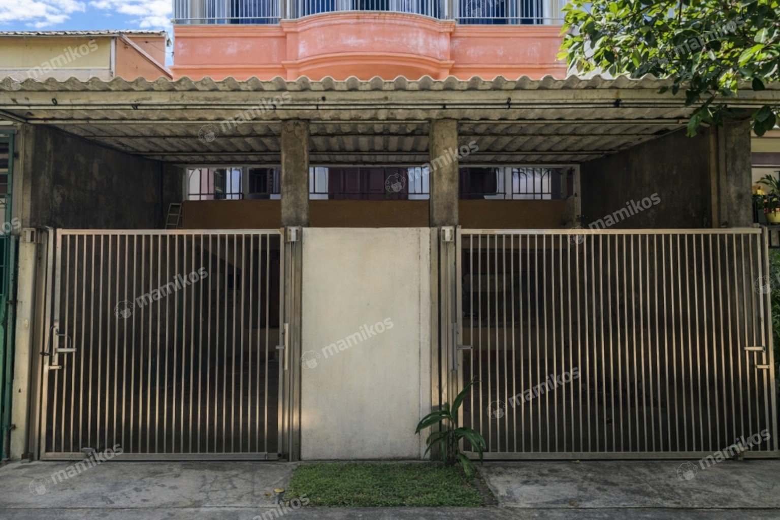 Rumah Sertifikat SHM 4 Kamar Tidur 3 Kamar Mandi Green garden Jakarta Barat