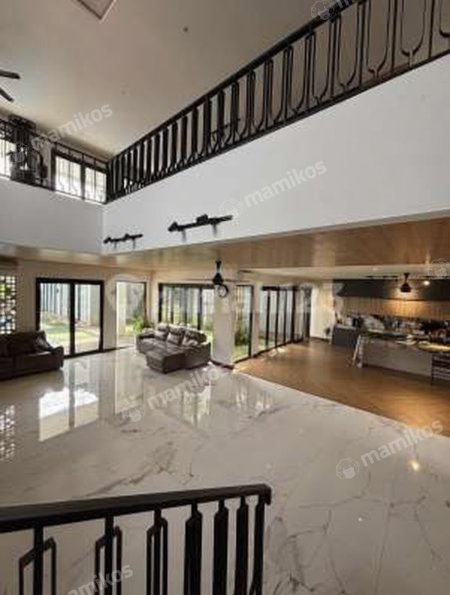Rumah Sertifikat SHM 4 Kamar Tidur 4 Kamar Mandi Cinere Depok - Photo 2