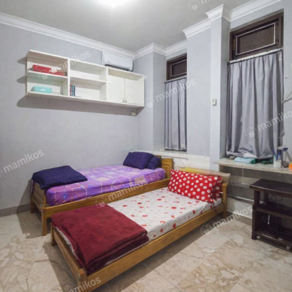 Rumah Sertifikat SHM 4 Kamar Tidur 3 Kamar Mandi Kedoya Baru Jakarta Barat - Photo 5