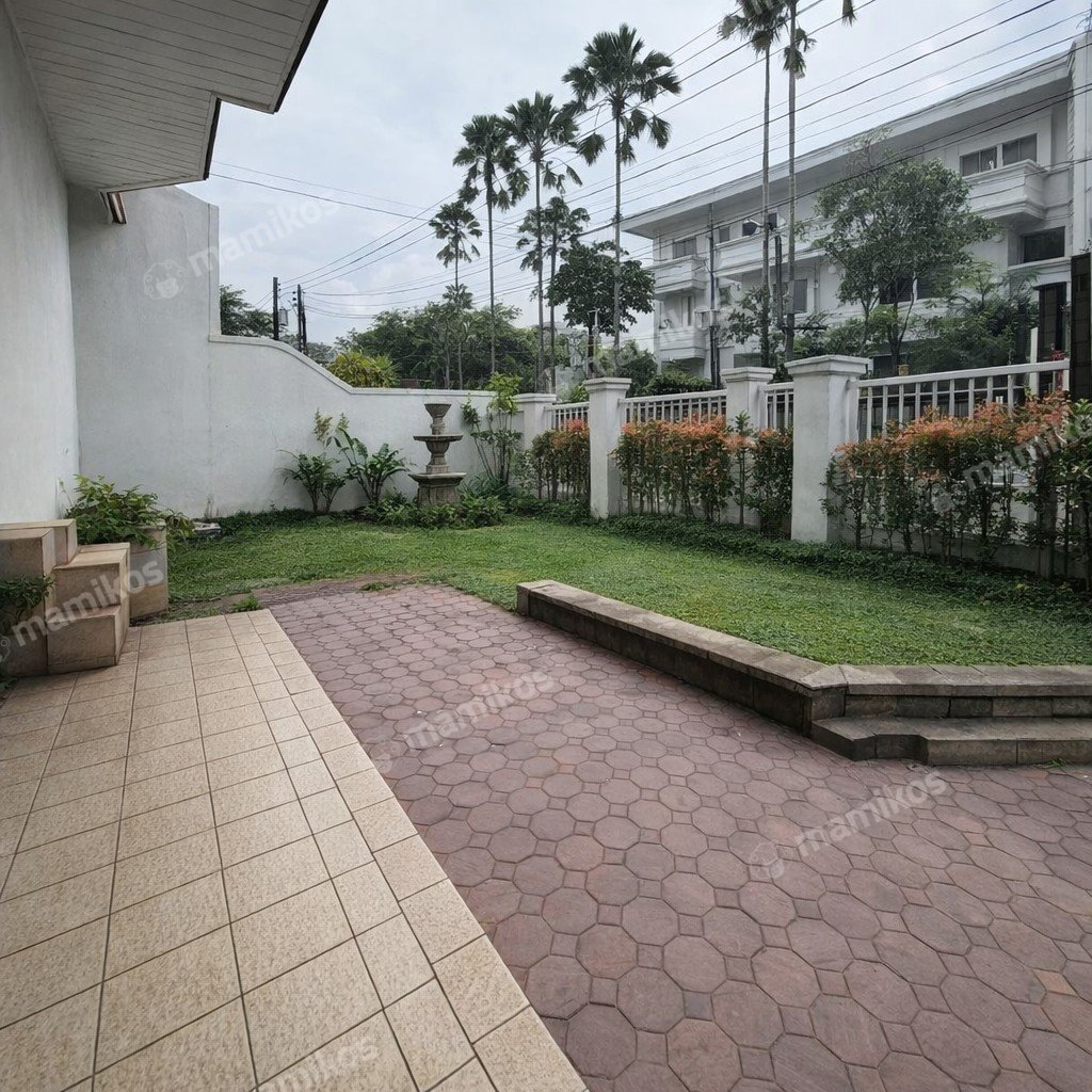 Rumah Sertifikat SHM 3 Kamar Tidur 3 Kamar Mandi Kebon Jeruk Jakarta Barat - Photo 2