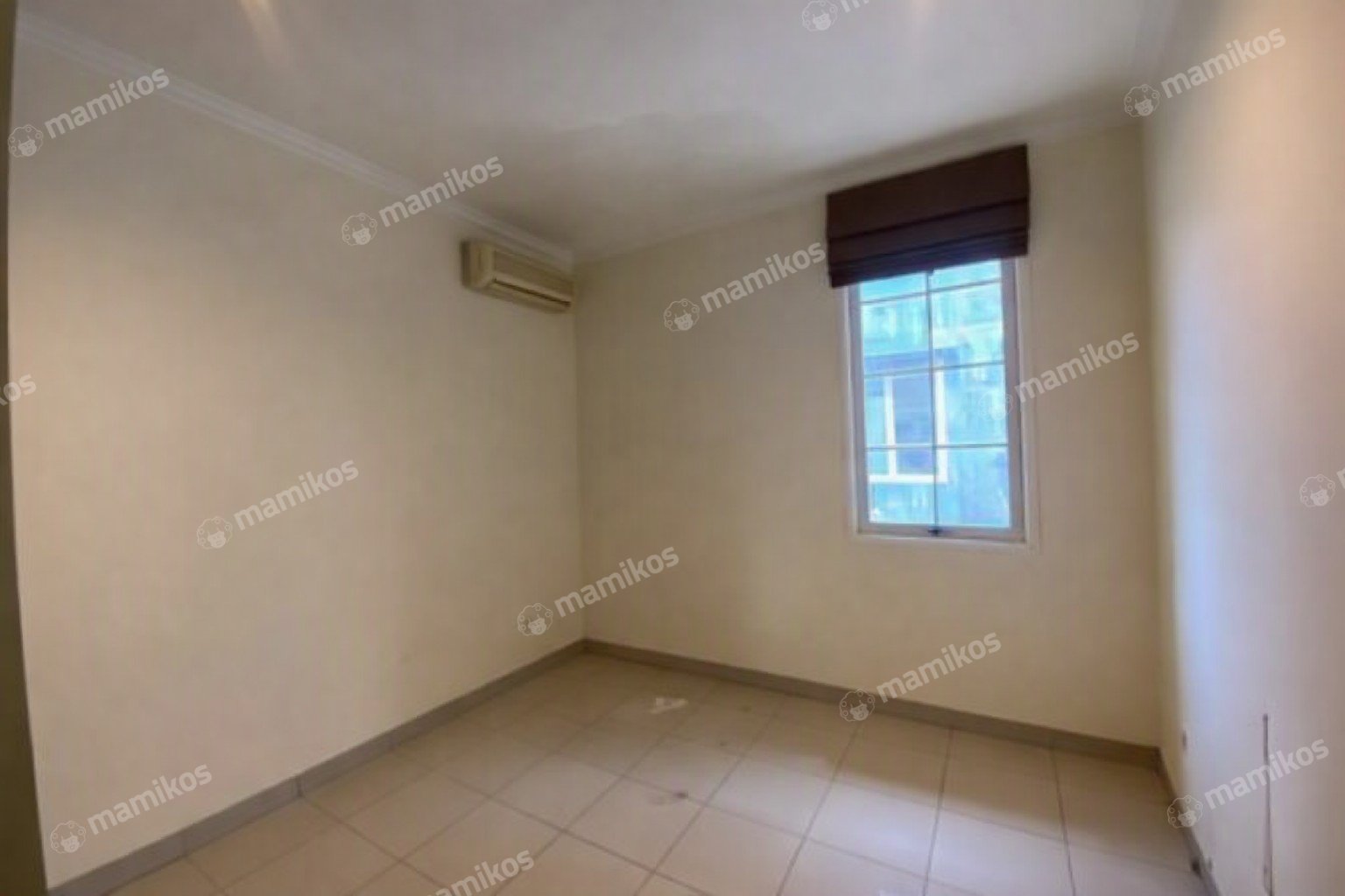 Rumah 3 Kamar Tidur 2 Kamar Mandi 1 Lantai Pantai Indah Kapuk Jakarta Utara - Photo 2