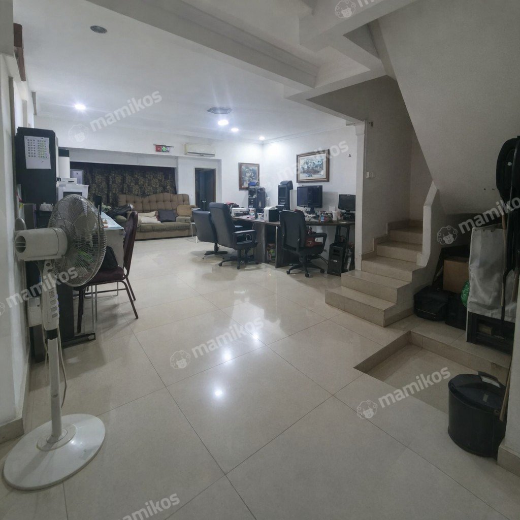 Rumah Sertifikat SHM 5 Kamar Tidur 3 Kamar Mandi Kelapa Gading Jakarta Utara - Photo 4
