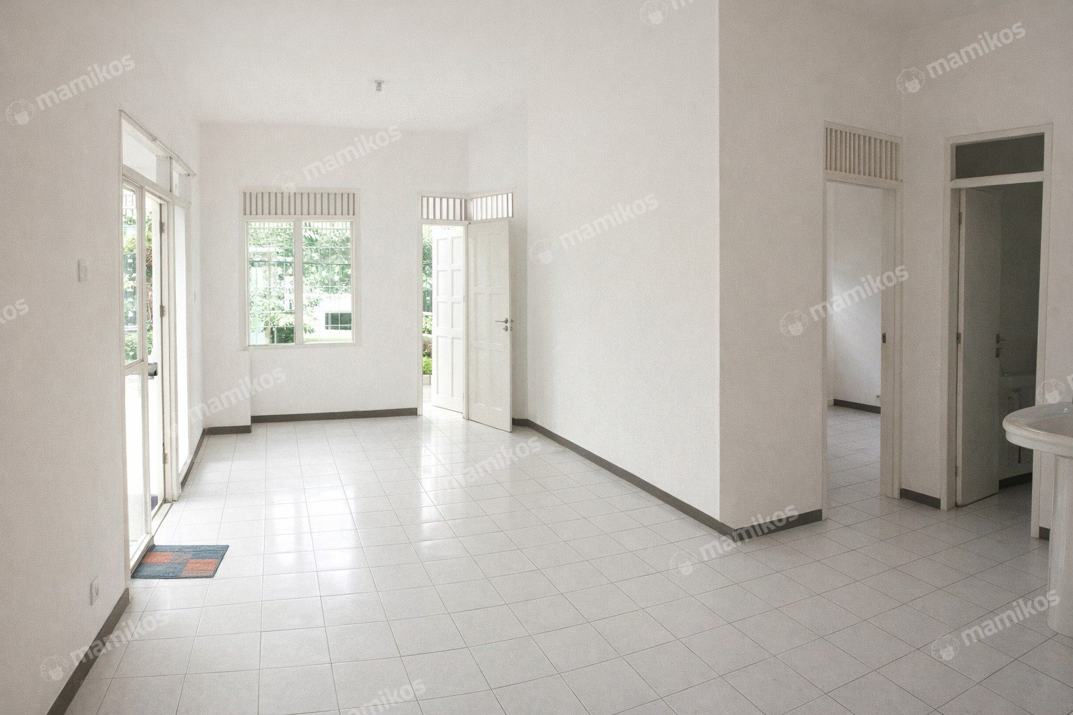 Rumah Sertifikat SHM 2 Kamar Tidur 1 Kamar Mandi Taman Surya Jakarta Barat - Photo 5
