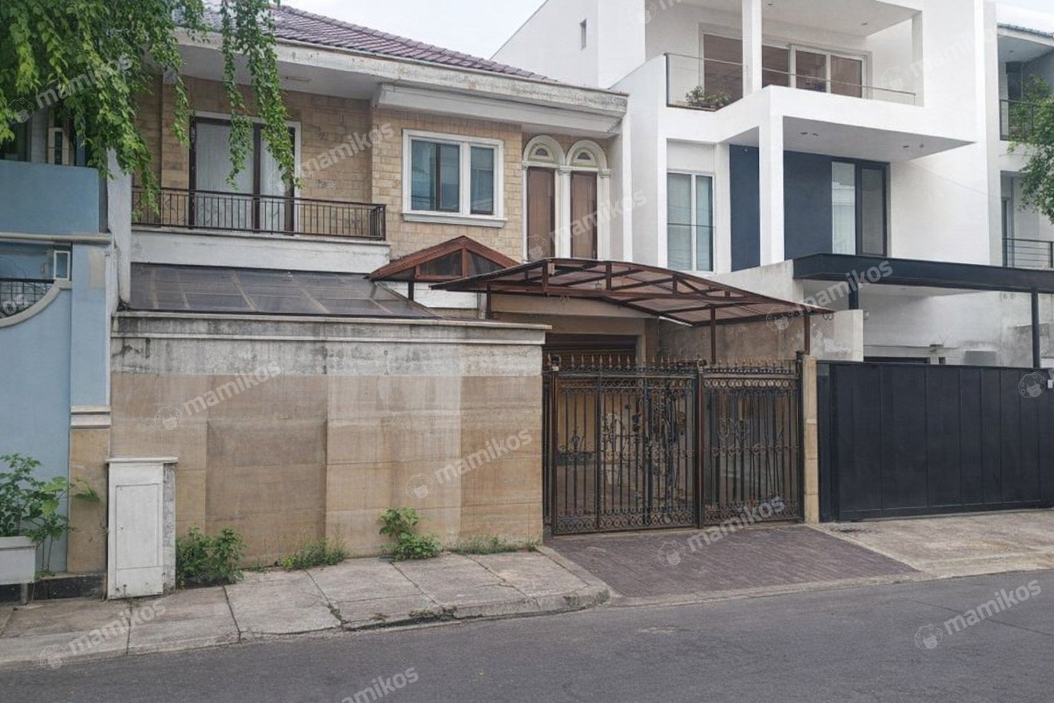 Rumah Sertifikat SHM 4 Kamar Tidur 3 Kamar Mandi Intercon Jakarta Barat - Photo 4