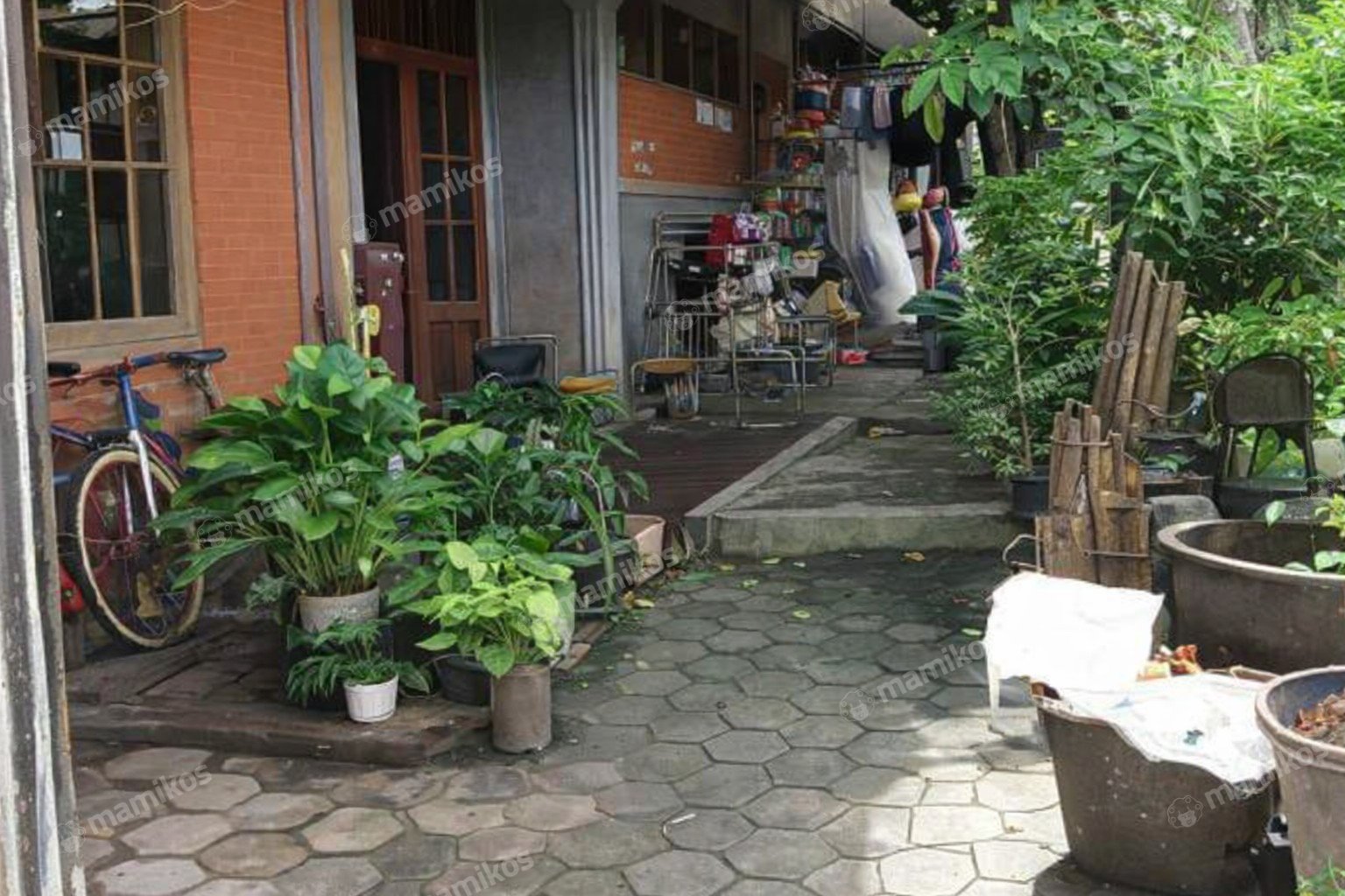 Rumah Sertifikat SHM 4 Kamar Tidur 3 Kamar Mandi Kemanggisan Jakarta Barat