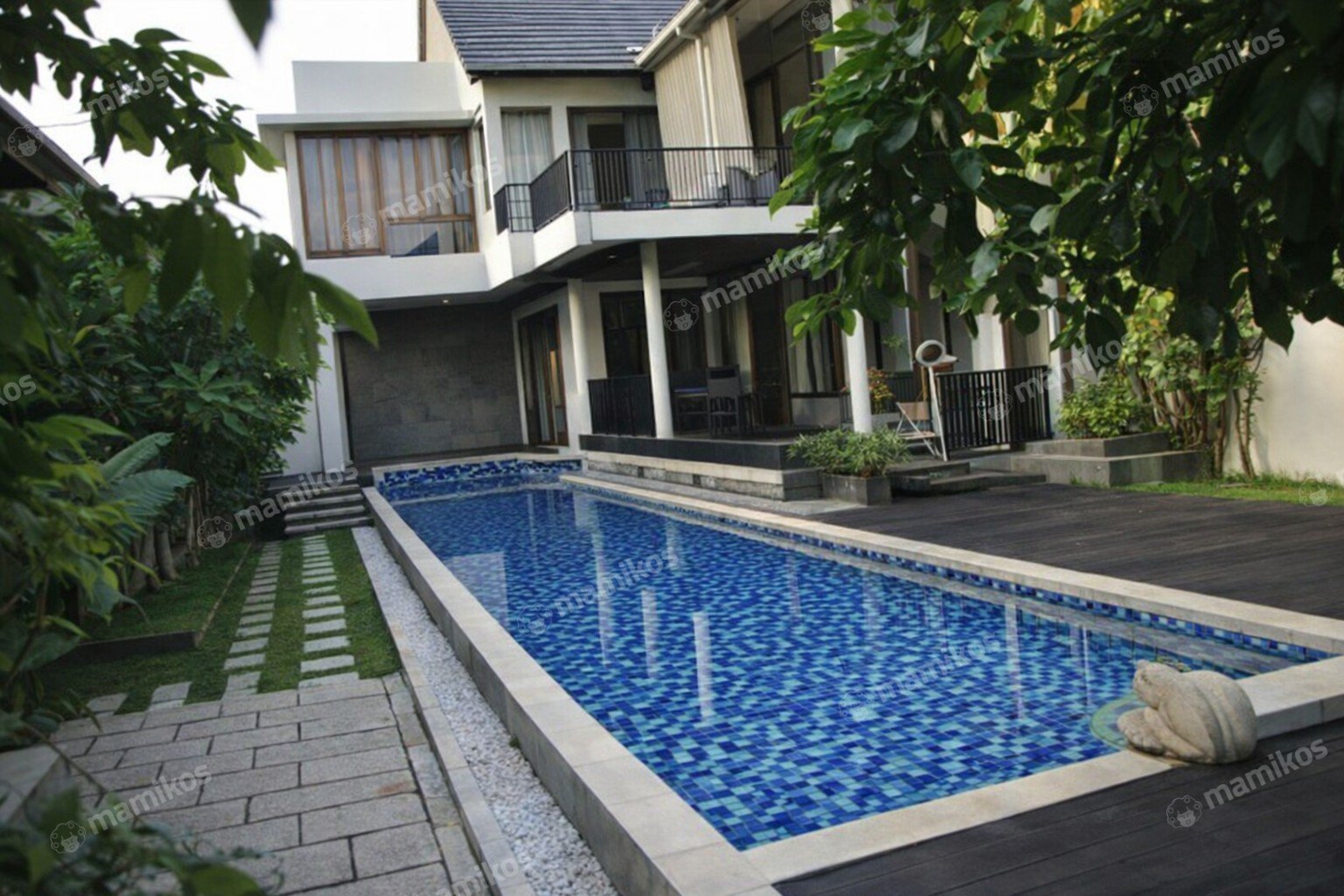 Rumah 4KT 4KM Senayan Jakarta Selatan