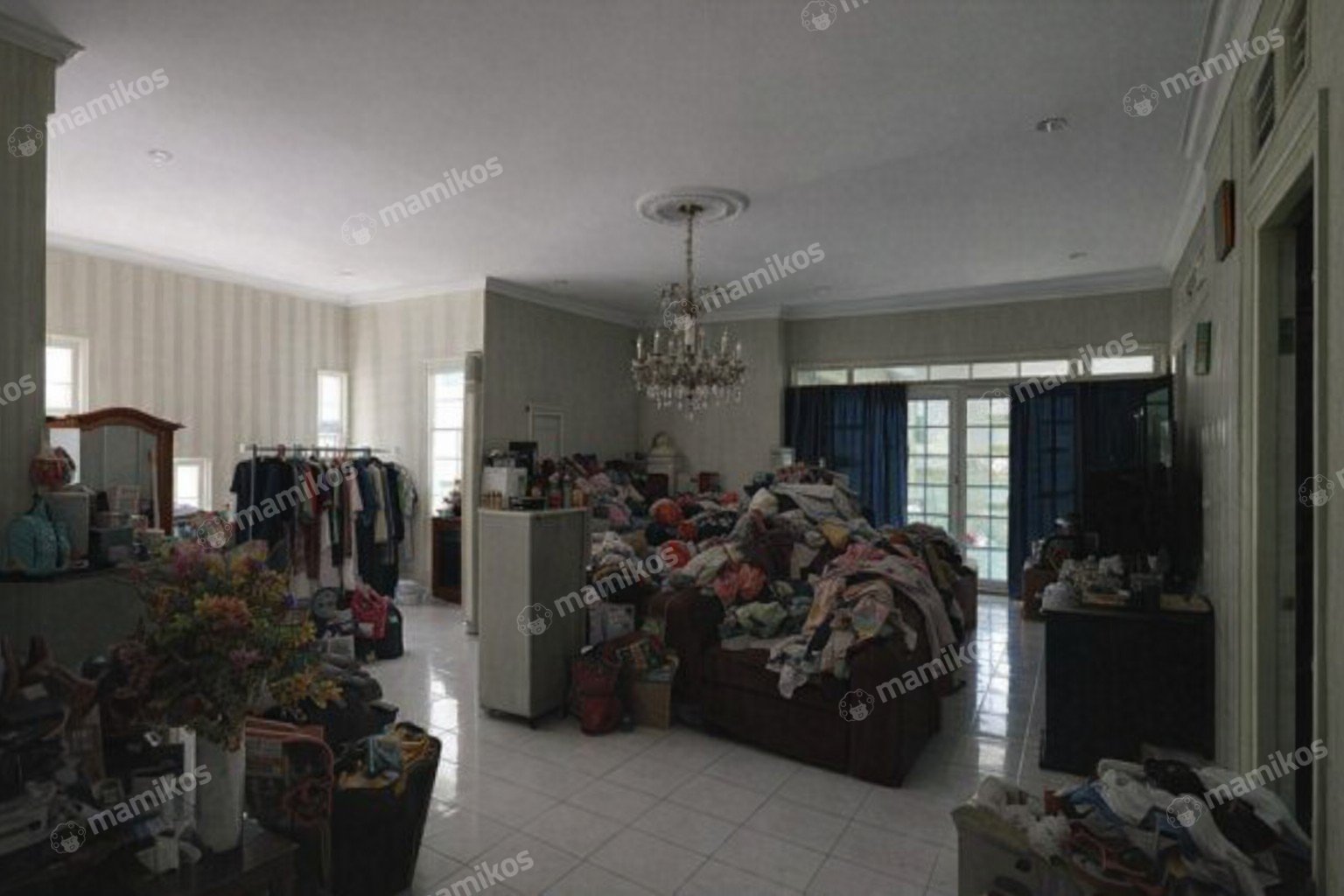 Rumah Sertifikat SHM 6 Kamar Tidur 4 Kamar Mandi Slipi Jakarta Barat - Photo 2