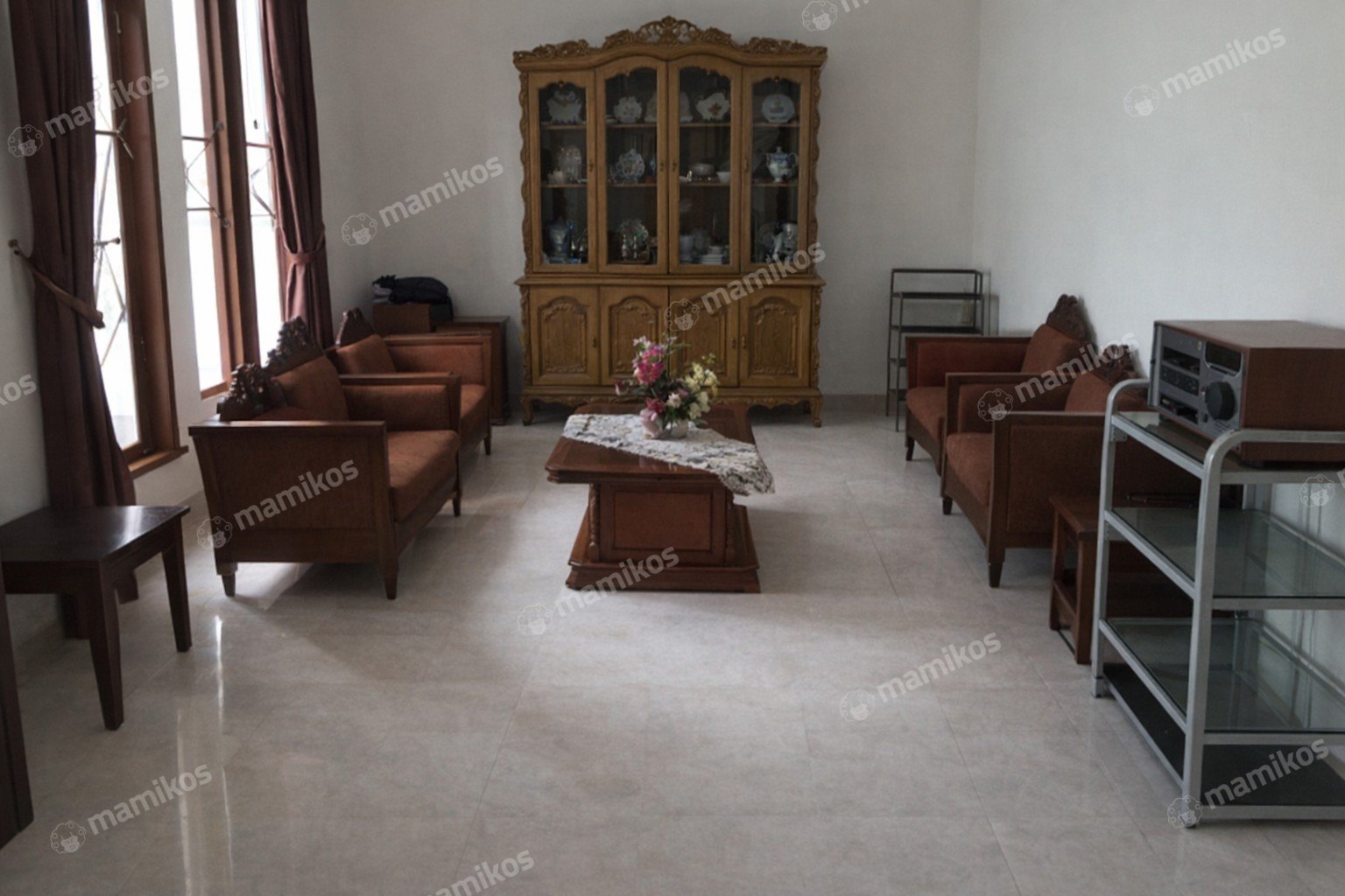 Rumah Sertifikat SHM 5 Kamar Tidur 6 Kamar Mandi Duren Sawit Jakarta Timur - Photo 3
