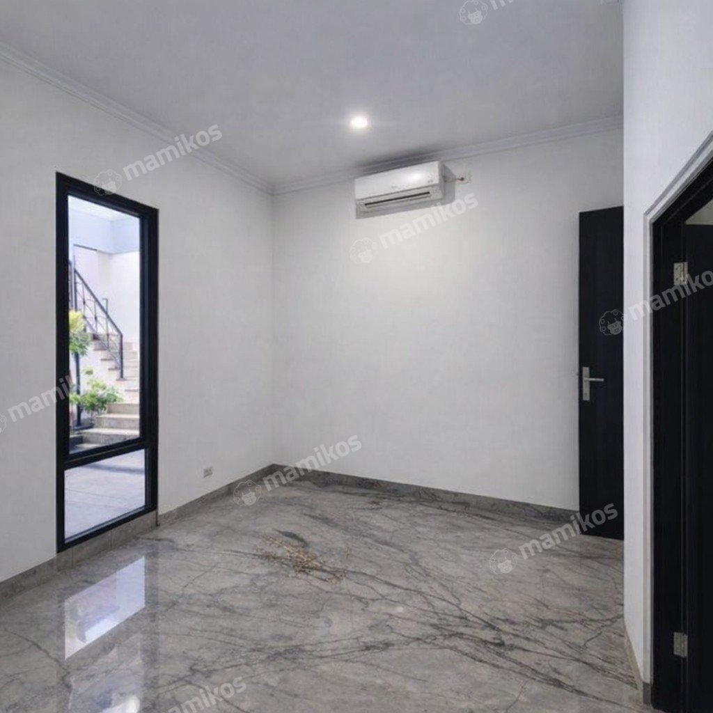 Rumah Baru Sertifikat SHM Kemang Jakarta Selatan - Photo 4