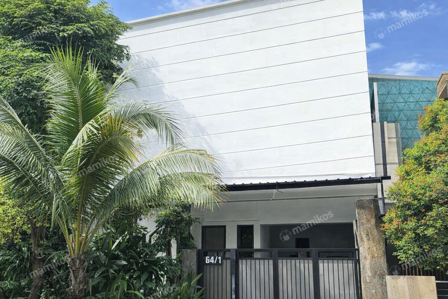 Rumah 4KT 4KM Taman Ratu Jakarta Barat