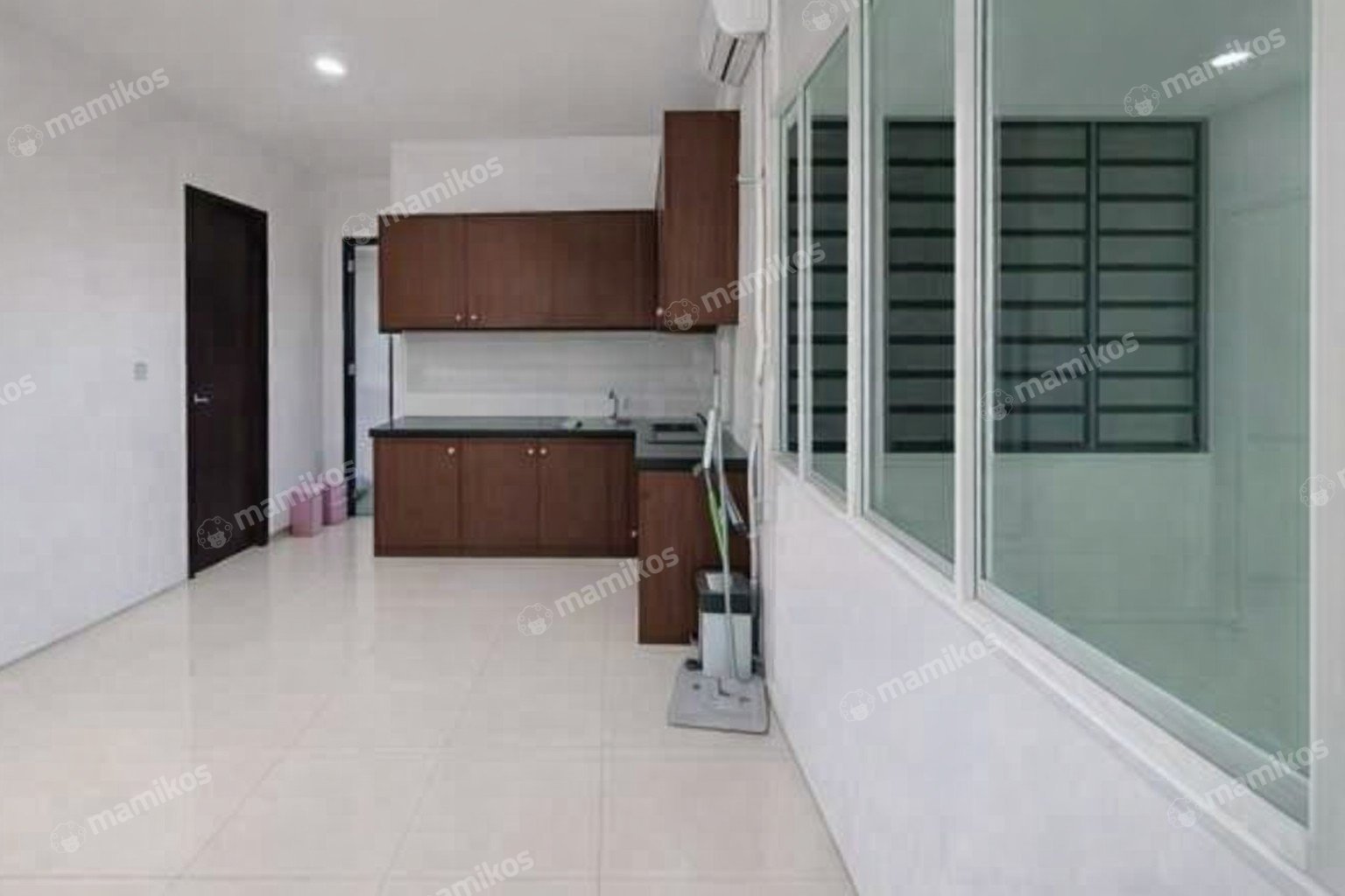 Rumah Sertifikat SHM 4 Kamar Tidur 3 Kamar Mandi Citra Garden Jakarta Barat - Photo 4
