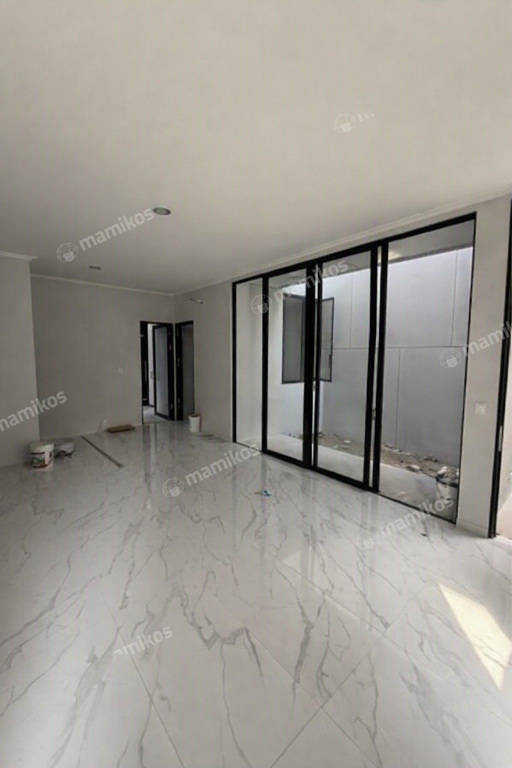 Rumah Sertifikat SHM 4 Kamar Tidur 3 Kamar Mandi Pantai Indah Kapuk 2 Jakarta Utara - Photo 3