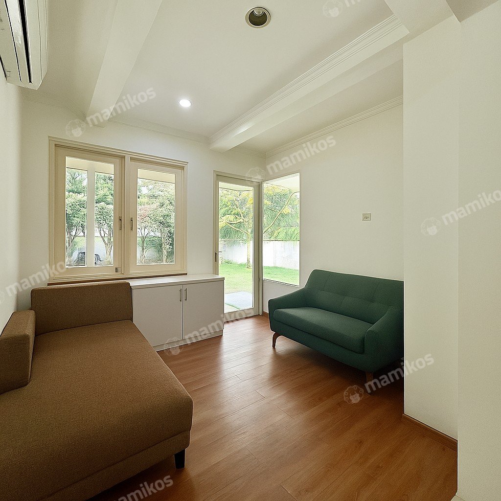 Rumah Sertifikat SHM 6 Kamar Tidur 3 Kamar Mandi Kebayoran Baru Jakarta Selatan - Photo 2