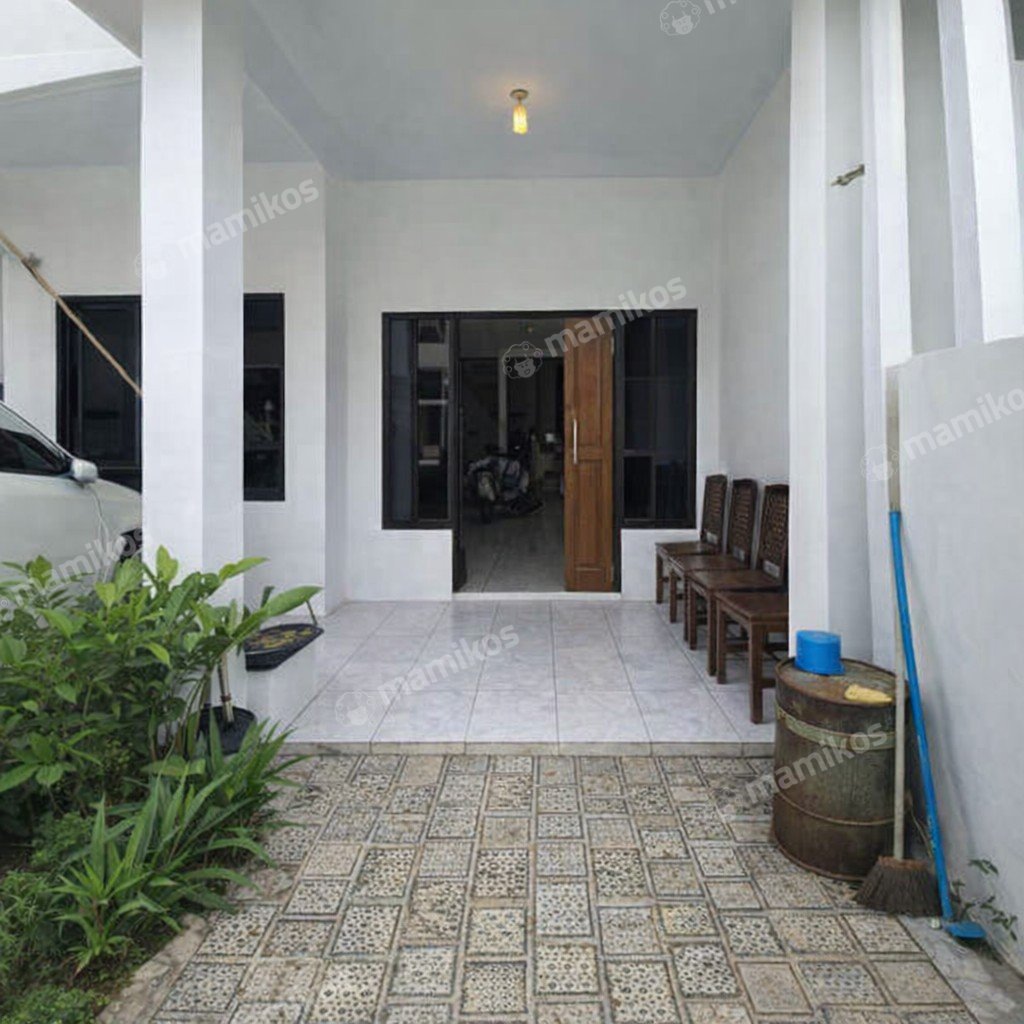 Rumah Sertifikat SHM 3 Kamar Tidur 3 Kamar Mandi Kebon Jeruk Jakarta Barat - Photo 2