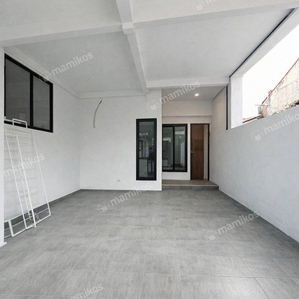 Rumah Sertifikat SHM 4 Kamar Tidur 3 Kamar Mandi Cirendeu Jakarta Selatan - Photo 5