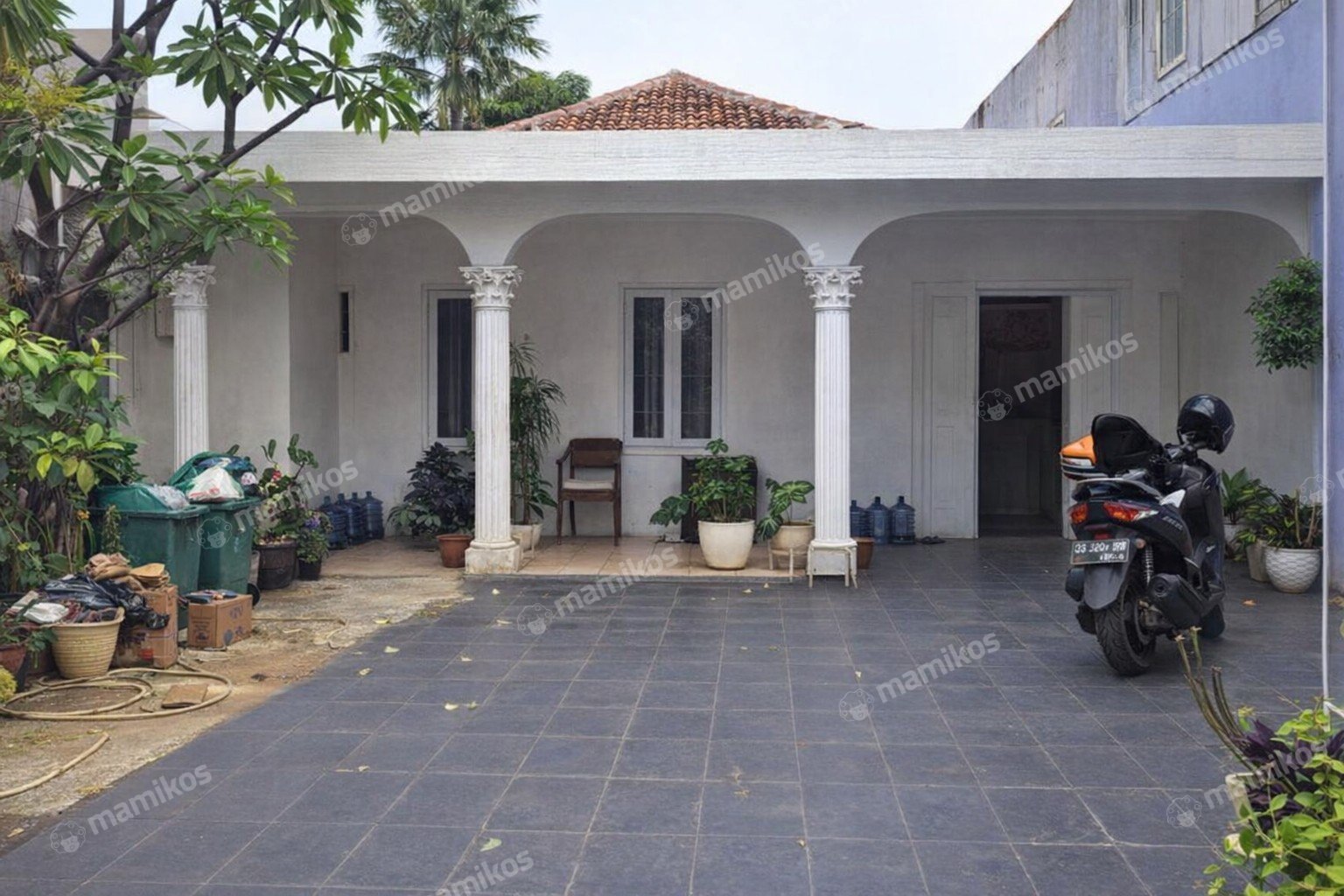 Rumah Sertifikat SHM 6 Kamar Tidur 2 Kamar Mandi Pasar Rebo Jakarta Timur