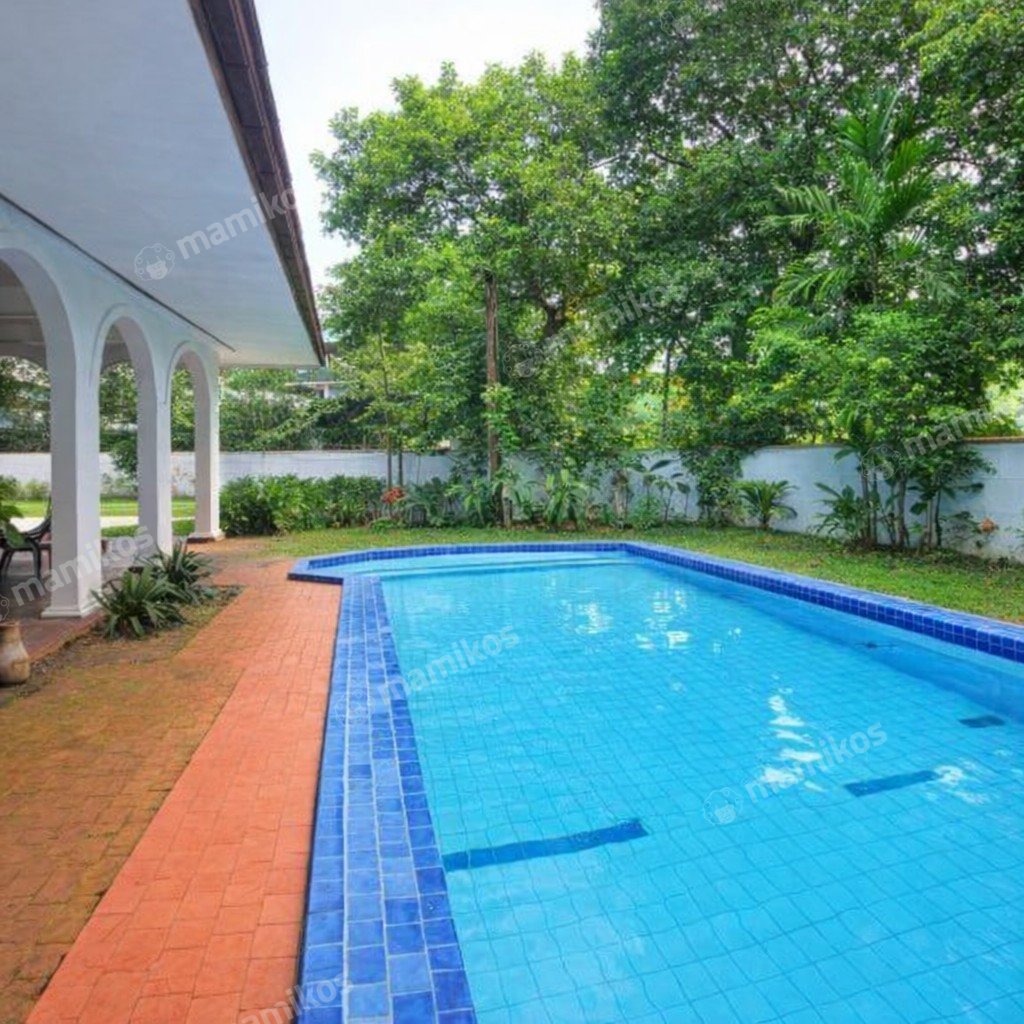 Rumah Sertifikat SHM 7 Kamar Tidur 4 Kamar Mandi Lebak Bulus Jakarta Selatan - Photo 4