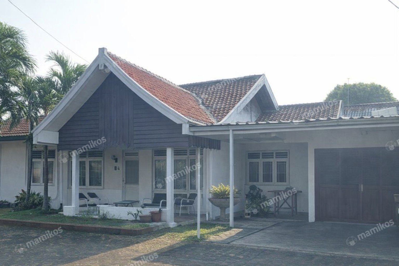 Rumah Sertifikat SHM 4 Kamar Tidur 2 Kamar Mandi Cawang Jakarta Timur
