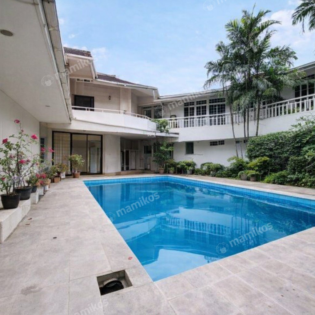 Rumah Sertifikat SHM 6 Kamar Tidur 6 Kamar Mandi Kebayoran Baru Jakarta Selatan - Photo 2