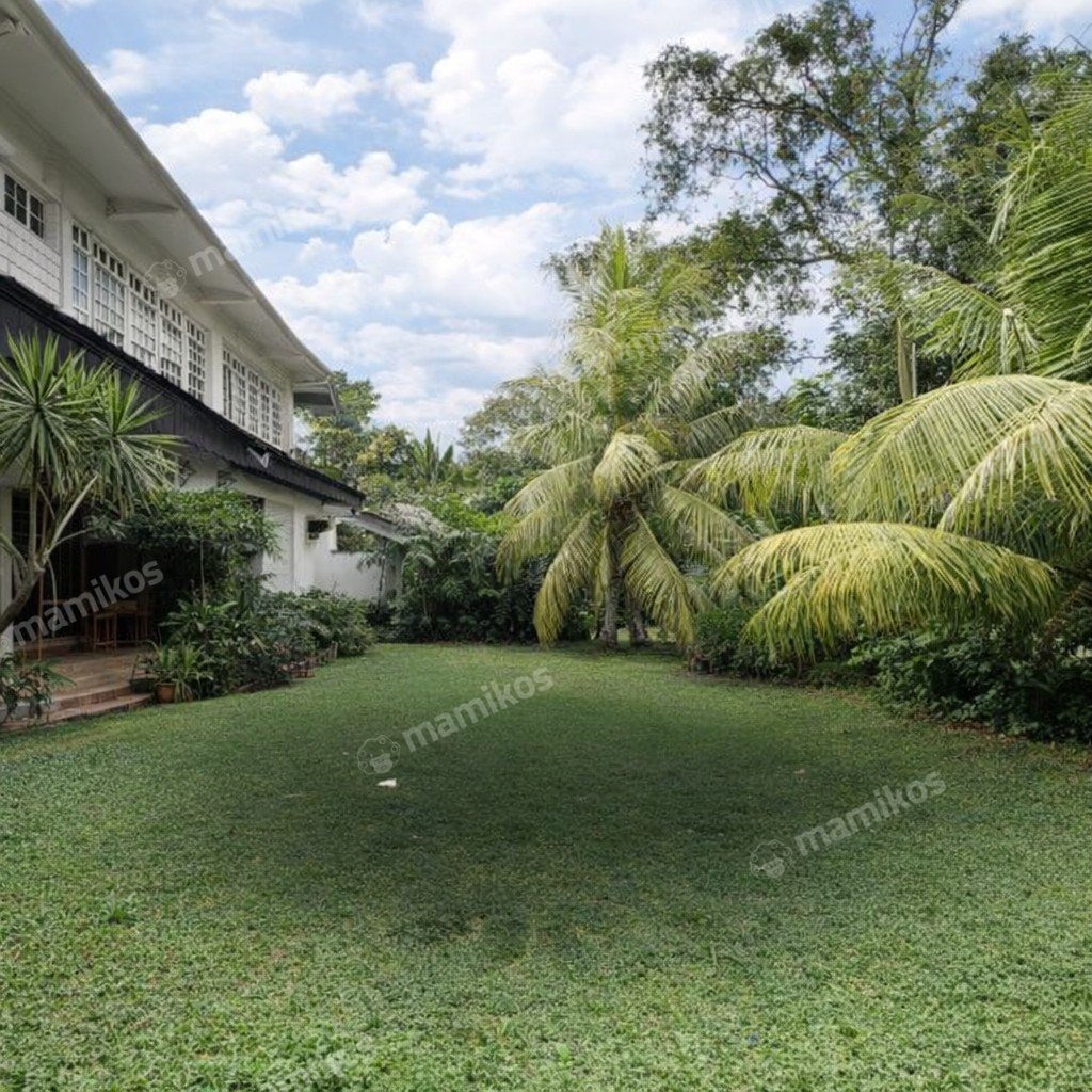 Rumah Sertifikat SHM 6 Kamar Tidur 6 Kamar Mandi Kebayoran Baru Jakarta Selatan - Photo 3