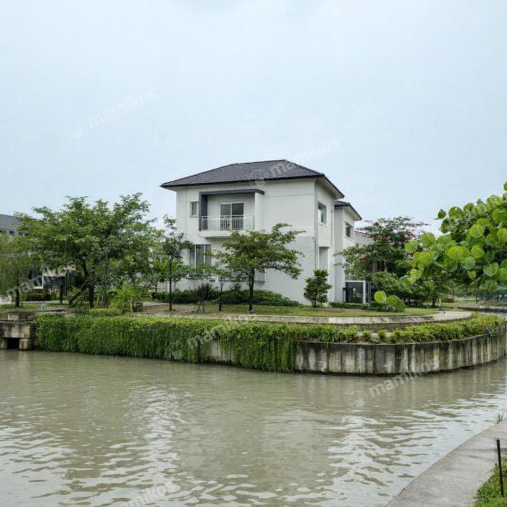 Rumah Sertifikat HGB 4 Kamar Tidur 4 Kamar Mandi Pantai Indah Kapuk Jakarta Utara - Photo 2