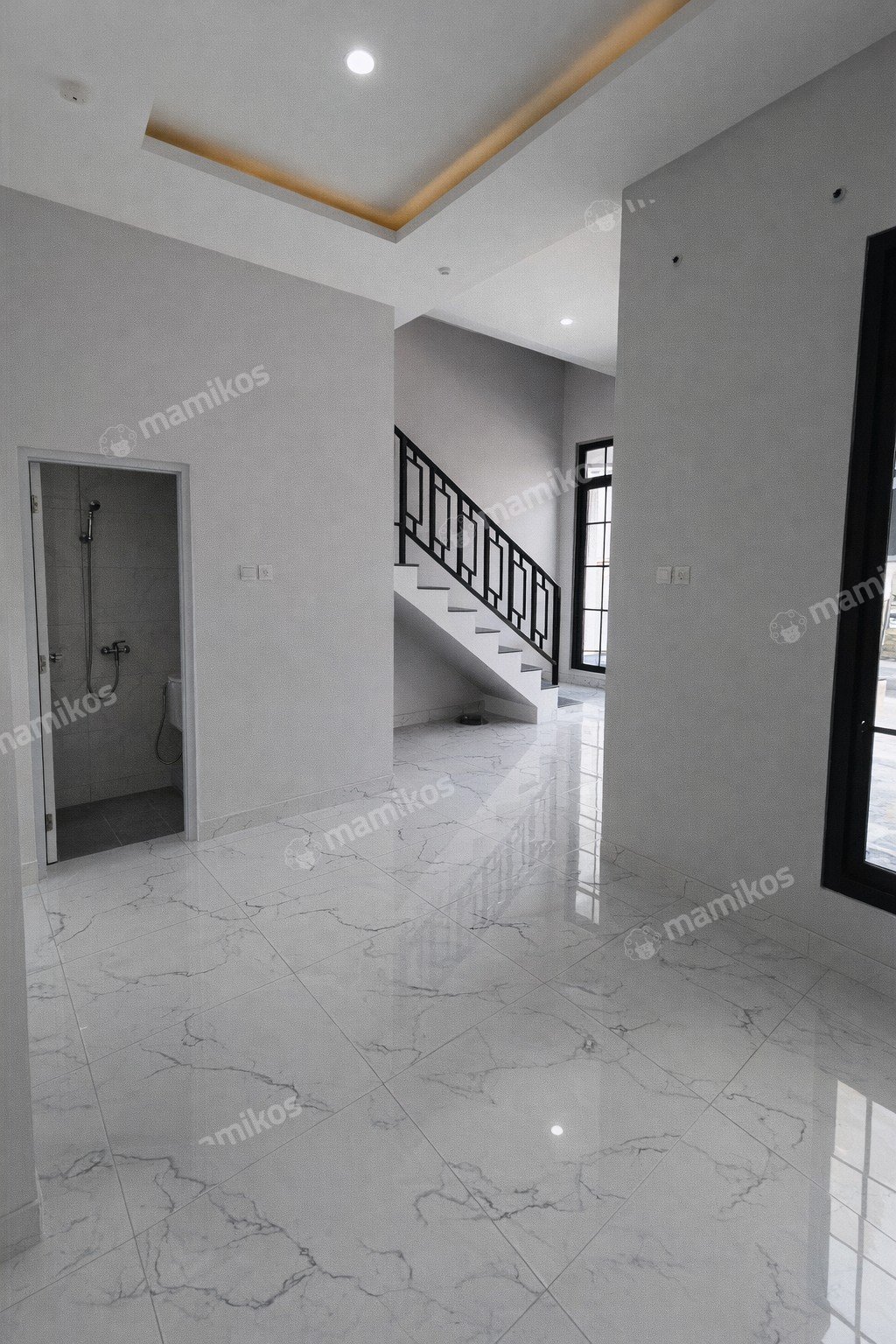 Rumah Sertifikat SHM 3 Kamar Tidur 3 Kamar Mandi Jatinegara Jakarta Timur - Photo 4