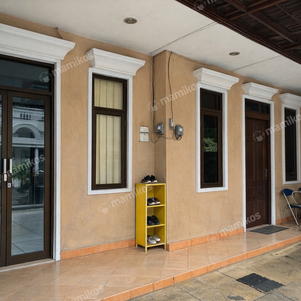 Rumah Sertifikat SHM 4 Kamar Tidur 1 Kamar Mandi Rawamangun Jakarta Timur - Photo 2