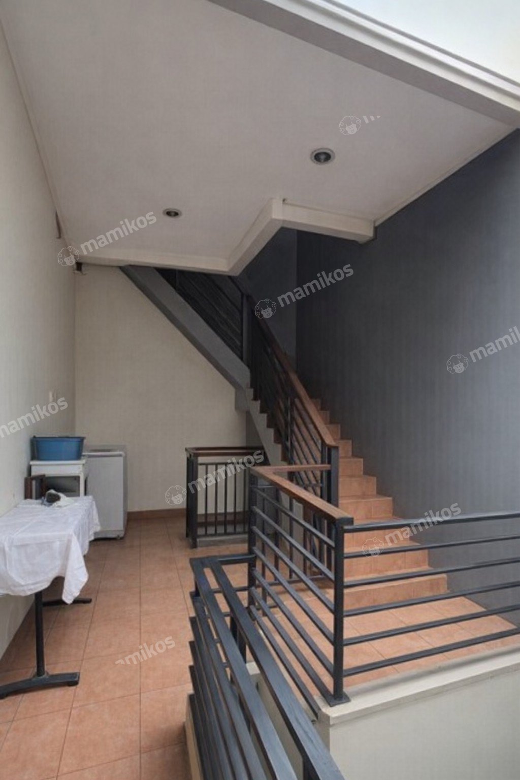 Rumah Sertifikat SHM 5 Kamar Tidur 4 Kamar Mandi Sunter Jakarta Utara - Photo 3
