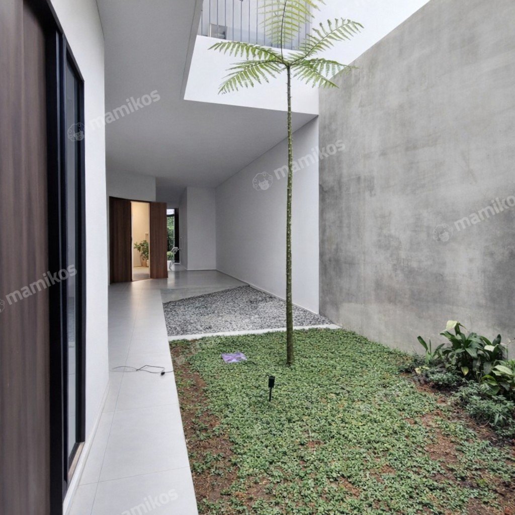 Rumah Sertifikat SHM 4 Kamar Tidur 4 Kamar Mandi Kemang Jakarta Selatan - Photo 3