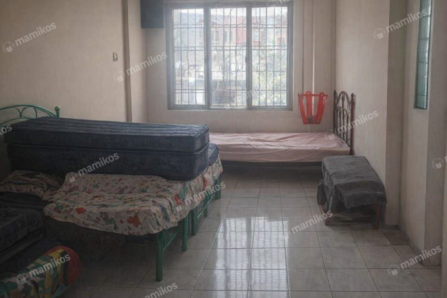 Rumah Sertifikat SHM 3 Kamar Tidur 2 Kamar Mandi Taman Palem Jakarta Barat - Photo 2