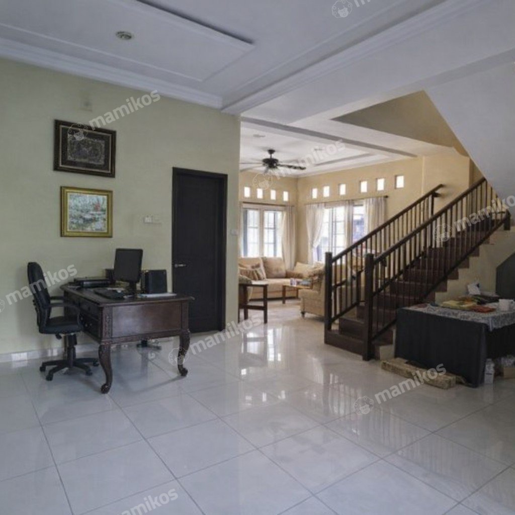 Rumah Sertifikat SHM 6 Kamar Tidur 4 Kamar Mandi Kampung Rambutan Jakarta Timur - Photo 4