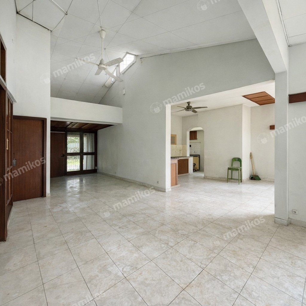 Rumah Sertifikat SHM 5 Kamar Tidur 4 Kamar Mandi Duren Tiga Jakarta Selatan - Photo 4